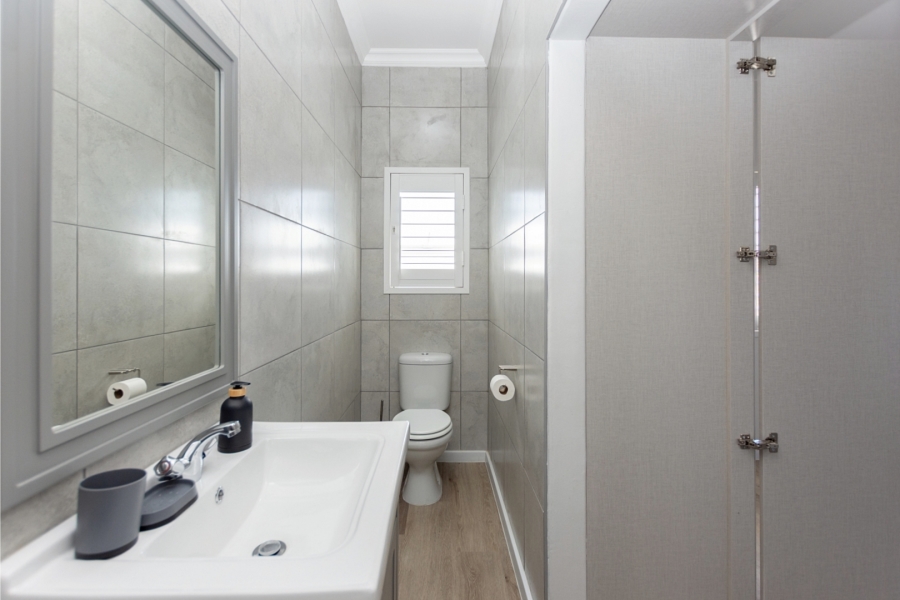 3 Bedroom Property for Sale in Country Club Western Cape